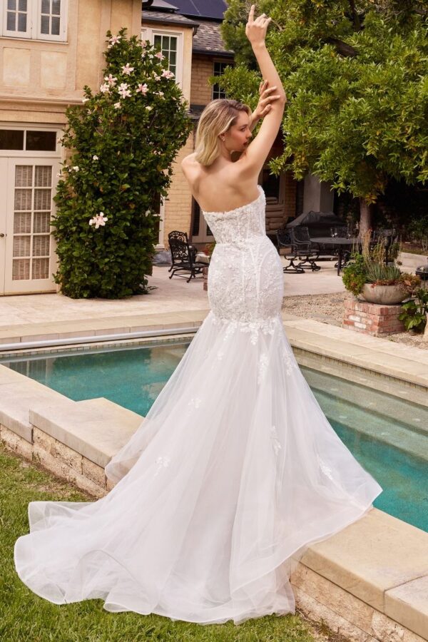 Bellezza Wedding Dress - Image 2