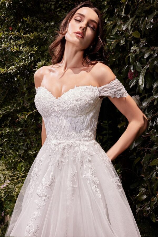 Aria Belle Wedding Dress - Image 3